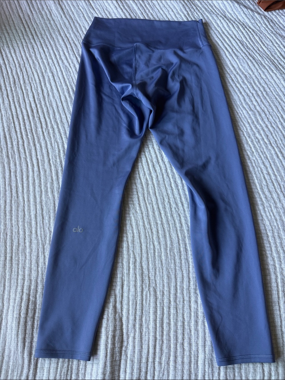 ALO Yoga Infinity Blue Leggings with Logo
